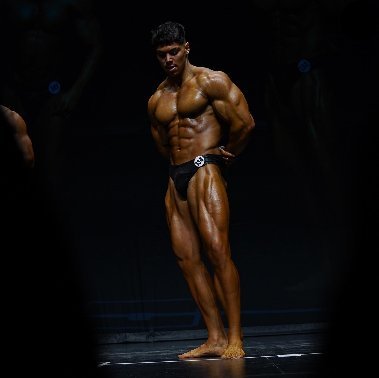 Andoni Fitness in bodybuilding competition